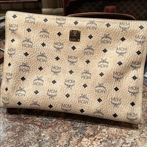 MCM Large Clutch